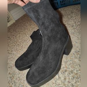 Cloth Zip Up Booties